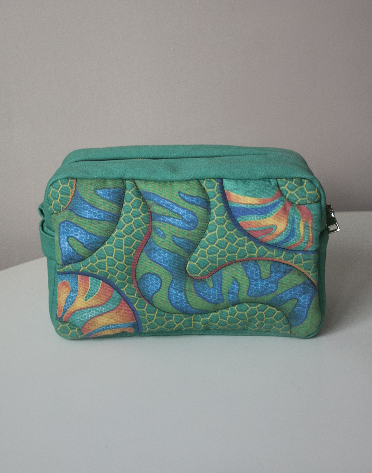Косметичка ЗМЕЙКИ зеленые