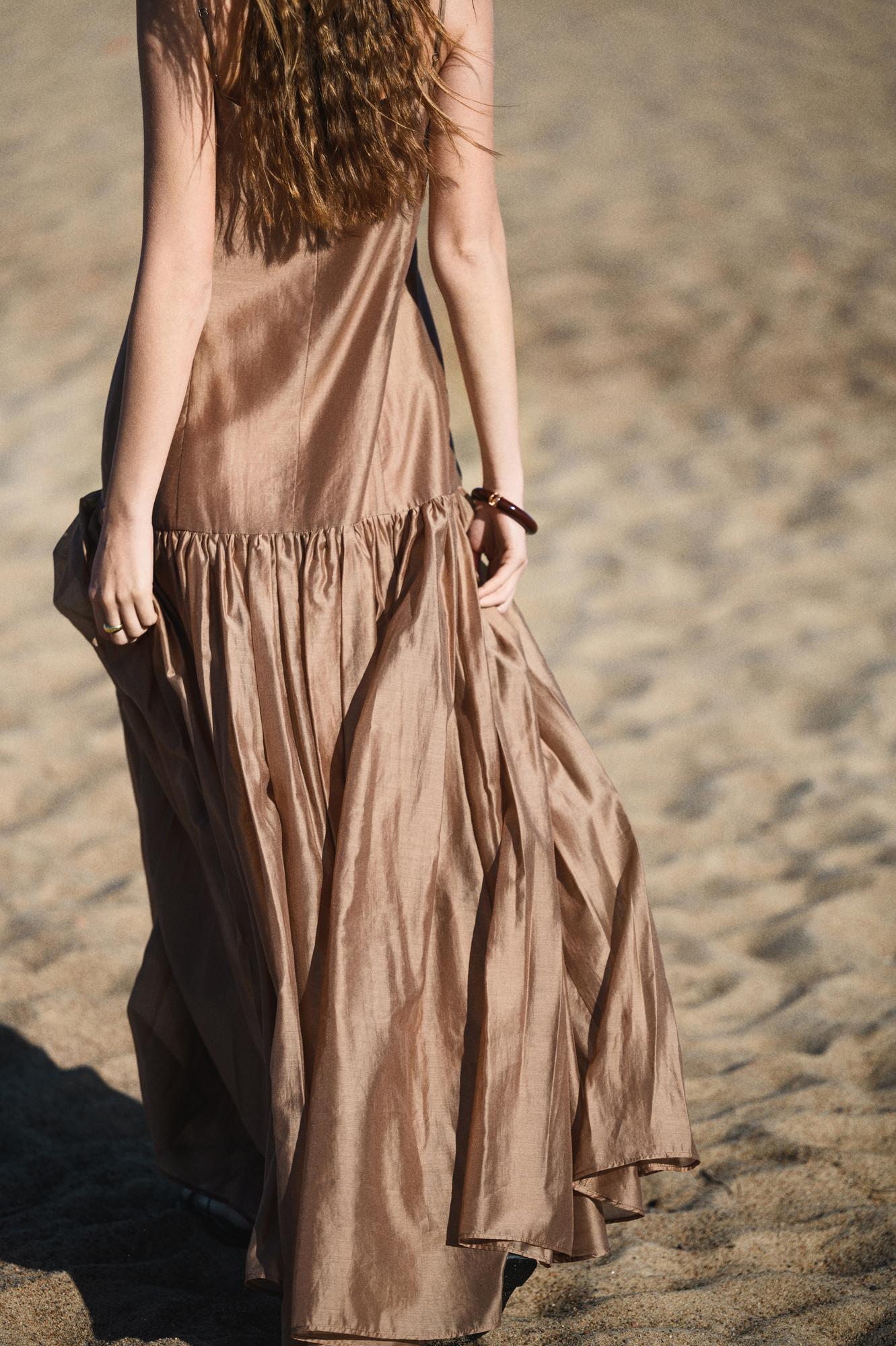 Платье "Desert Rose"