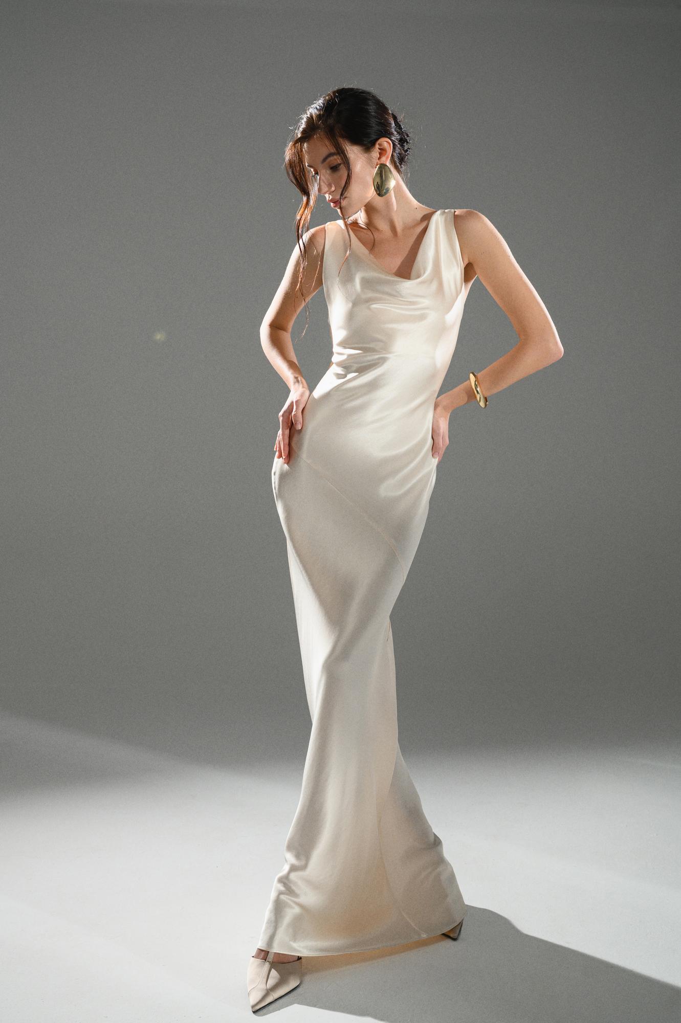 Платье с открытой спиной "Diva" (SOLD OUT)