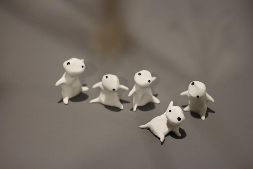 "Кодама" фарфоровая фигурка