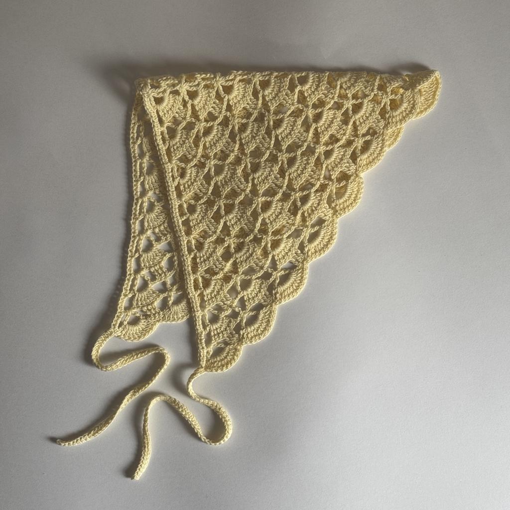 Косынка вязаная «Ажур» сливочная