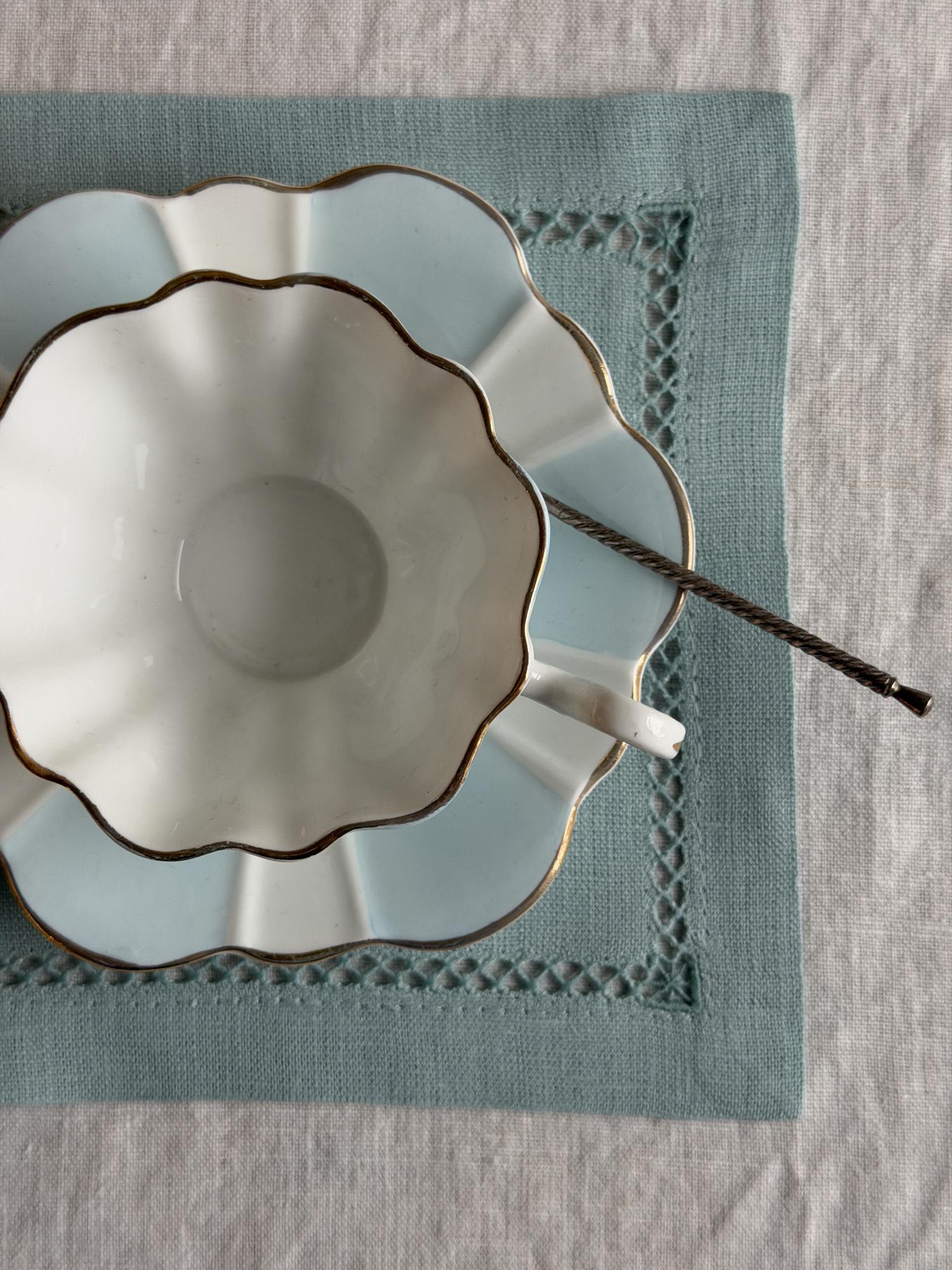 Костер с декоративной мережкой, мятный