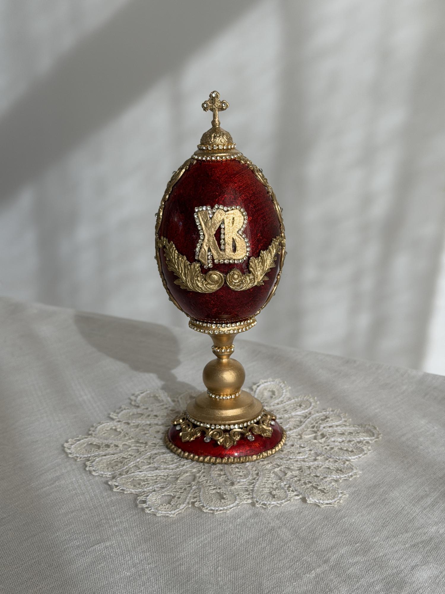 Яйцо на подставке под янтарь №4