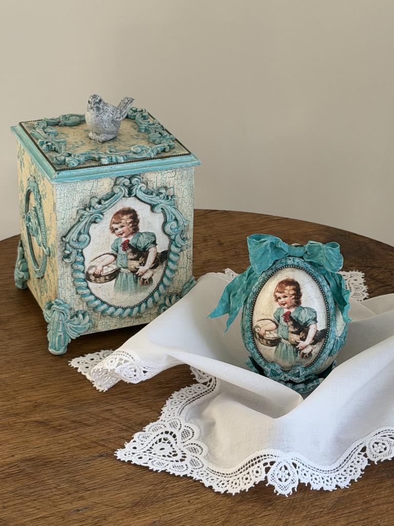 Яйцо в коробке №4