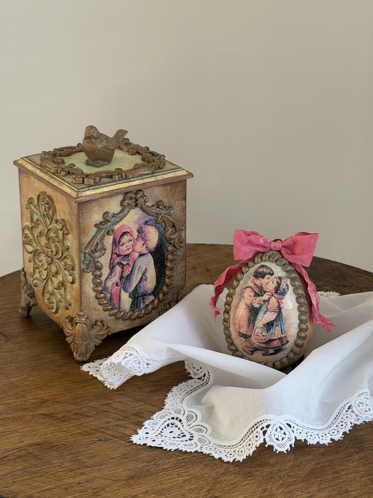 Яйцо в коробке №5