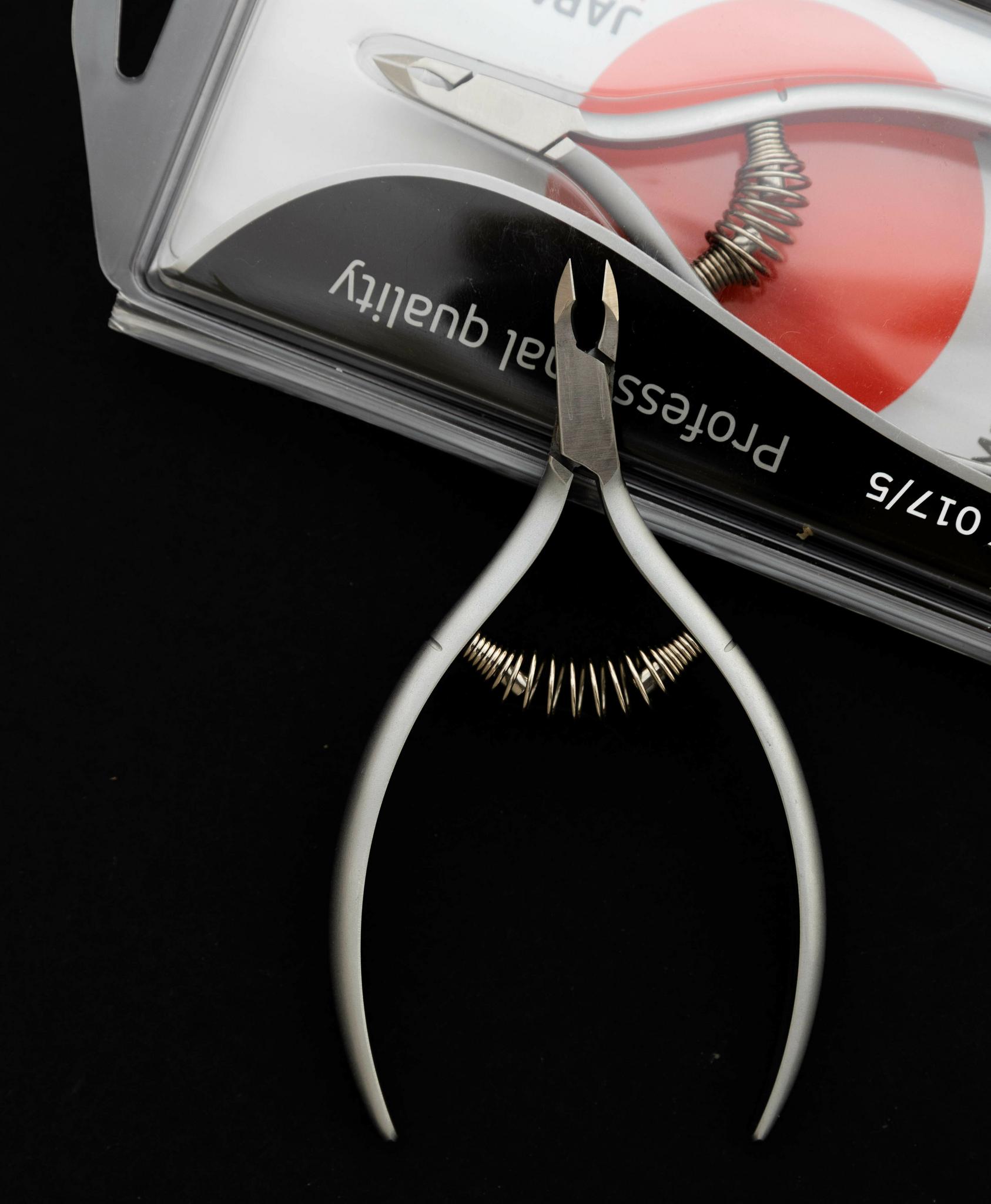 MANICURE NIPPERS "YOKO" 5mm