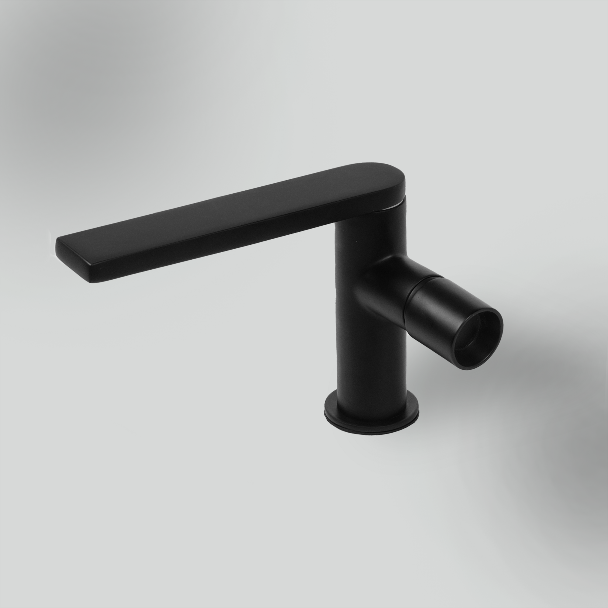 Смеситель для раковины N-6005 ( низкий, чёрный )