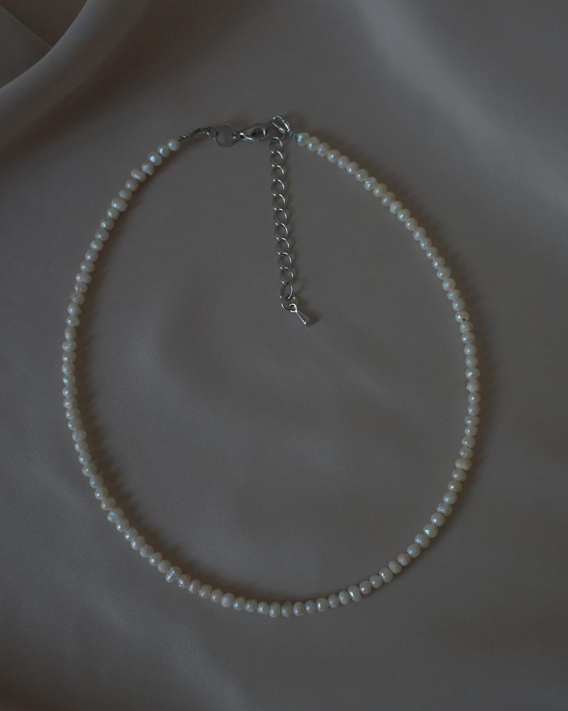 Чокер из жемчуга