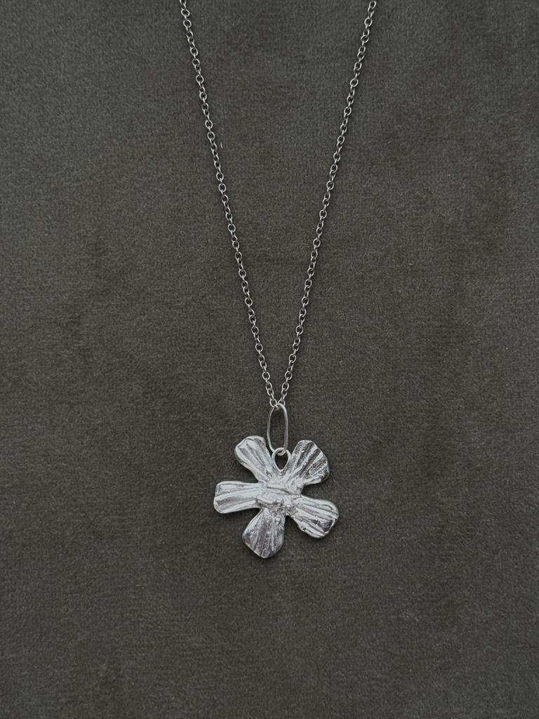 Подвеска цветок