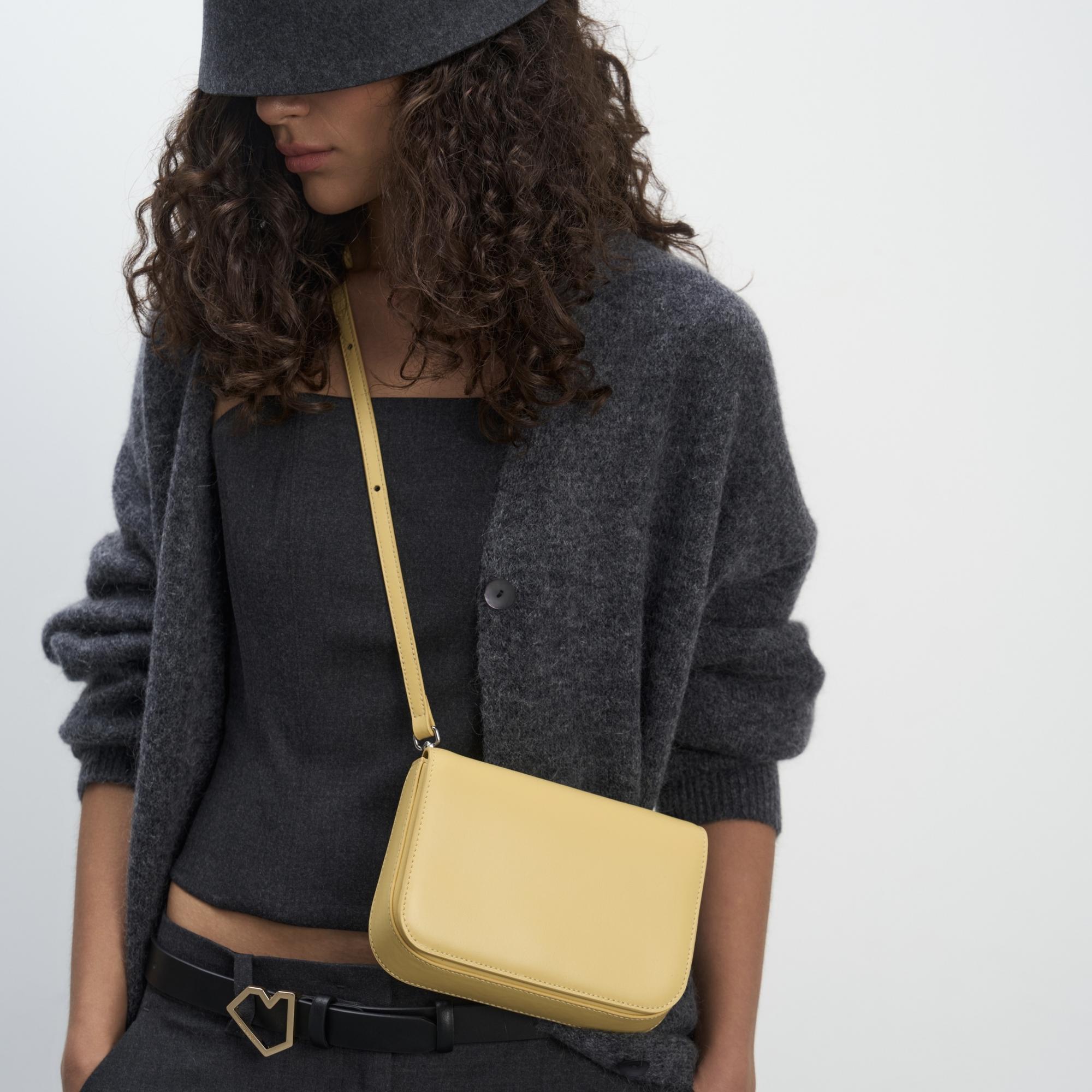 Сумка LAPTOP MINI желтый