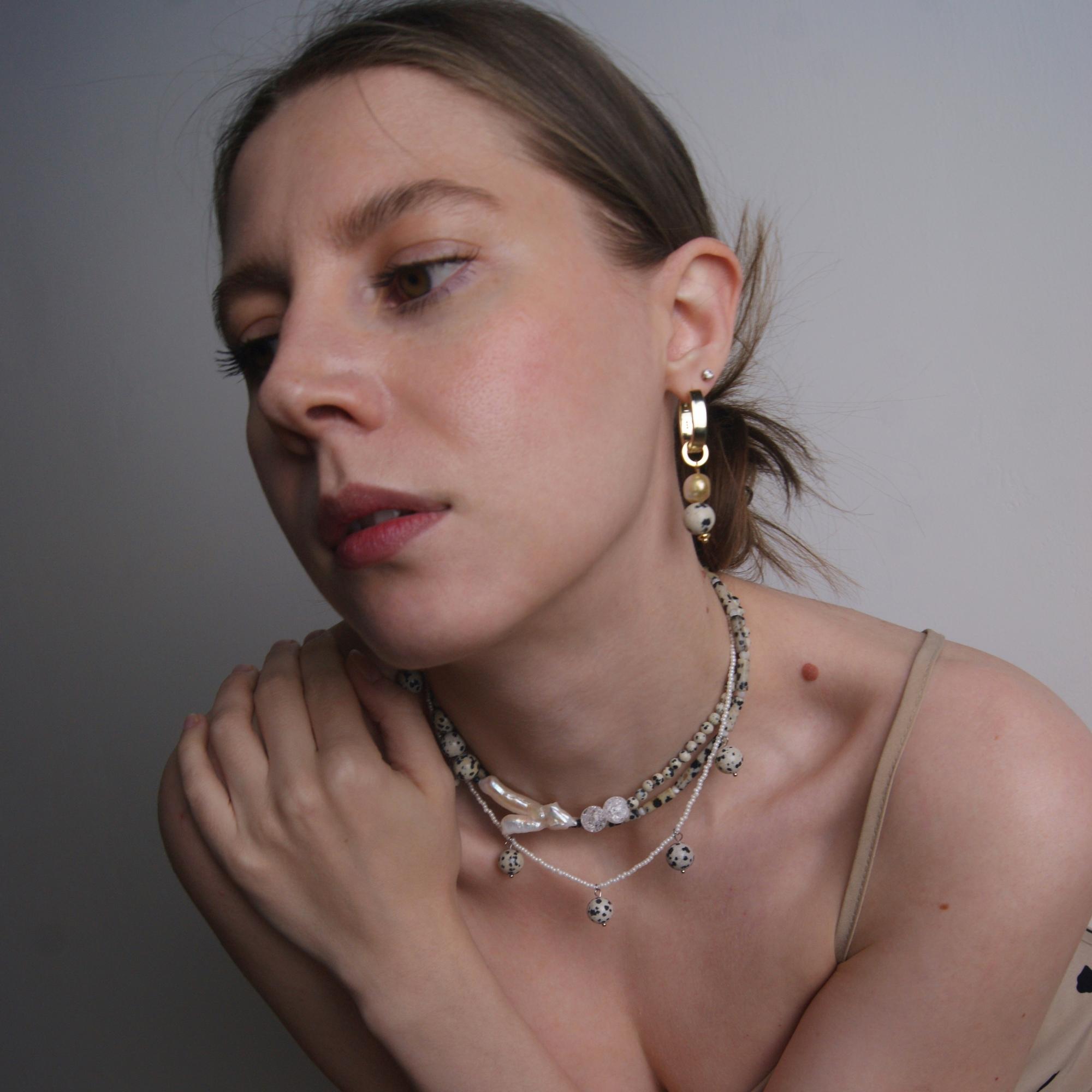 чокер "Eggy beads"