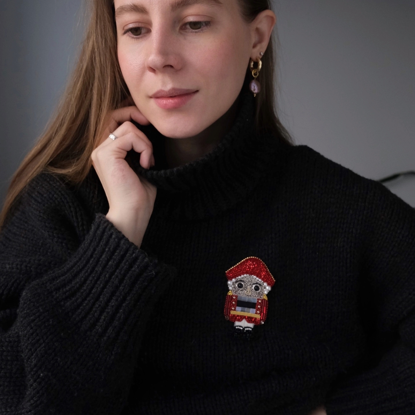 брошь "Щелкунчик"