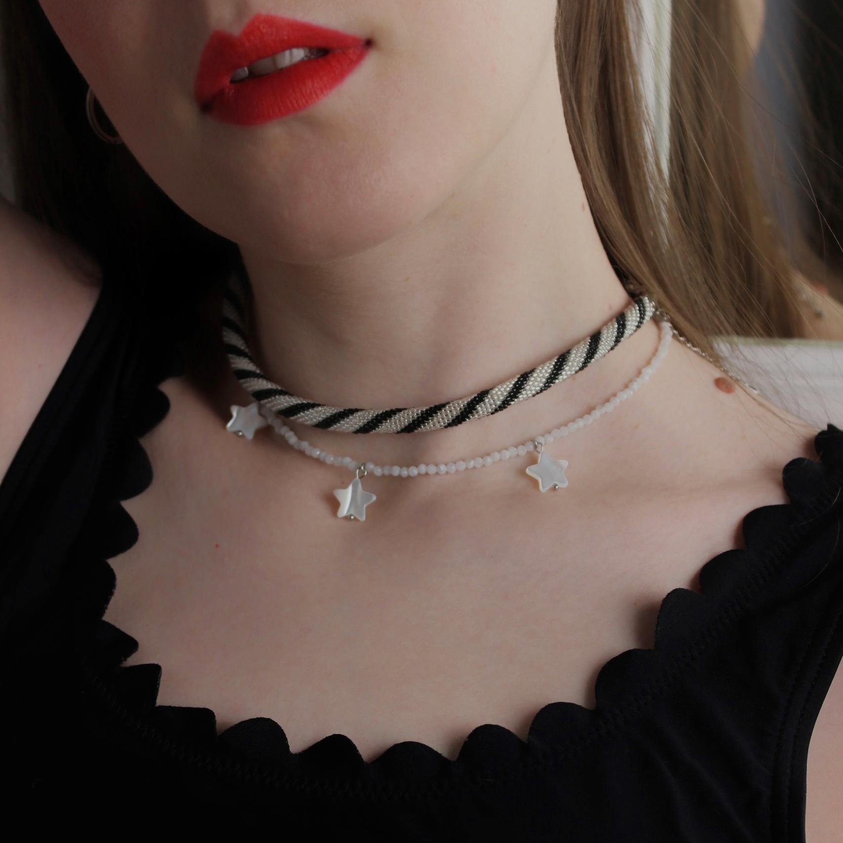 чокер "Перламутровые звёзды"