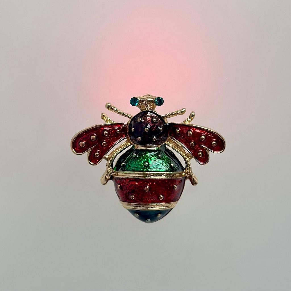 Брошь "Сказочный жук"