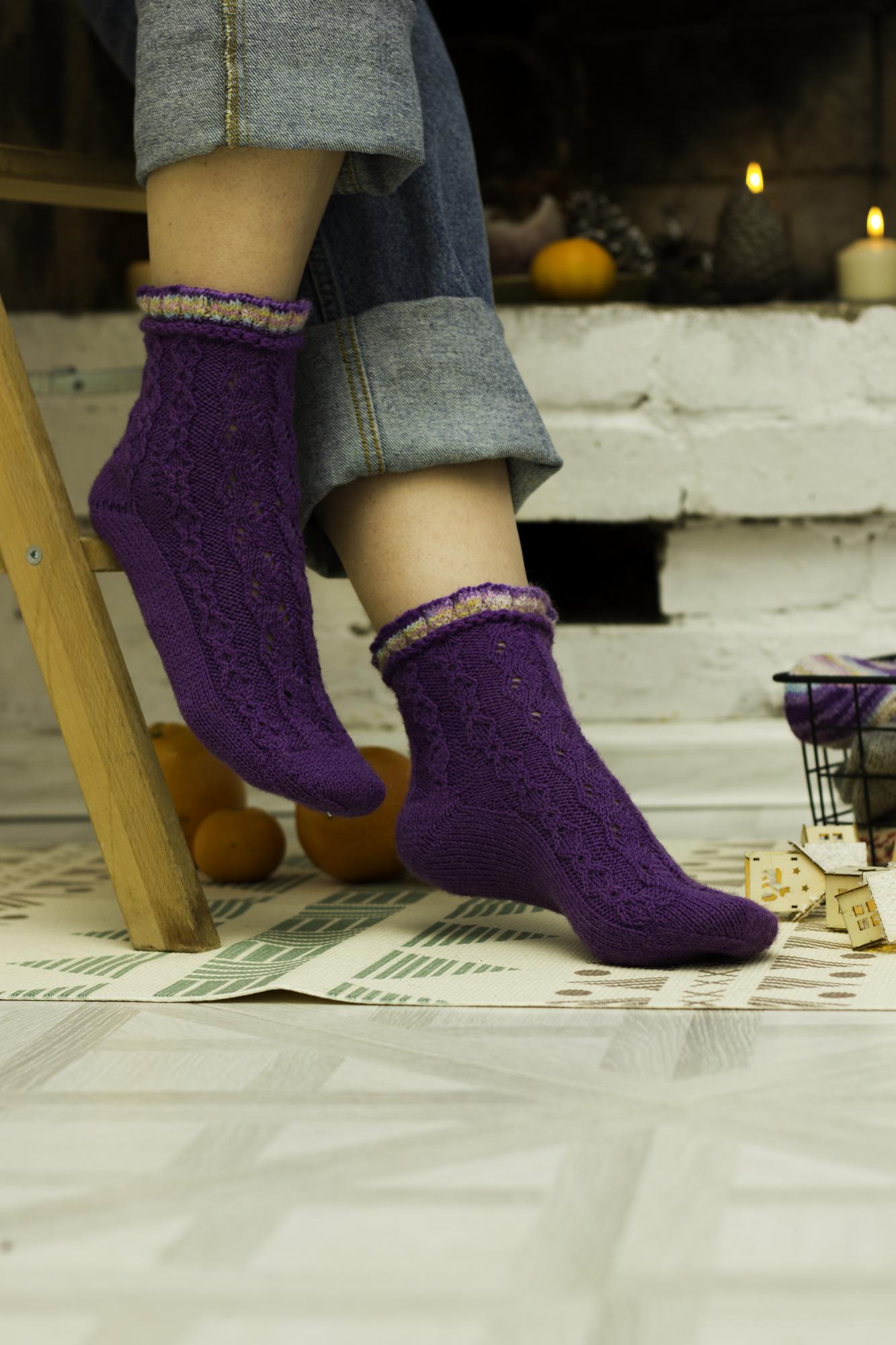 Описание носочков "Глициния" + совместник