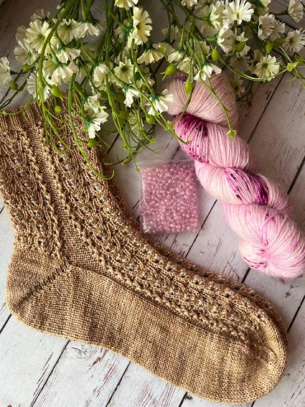 Набор для вязания носочков "КАПЛИ РОСЫ" Цвет 2-1