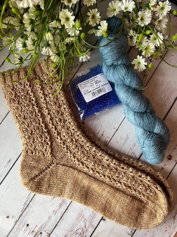 Набор для вязания носочков "КАПЛИ РОСЫ" Цвет колокольчик