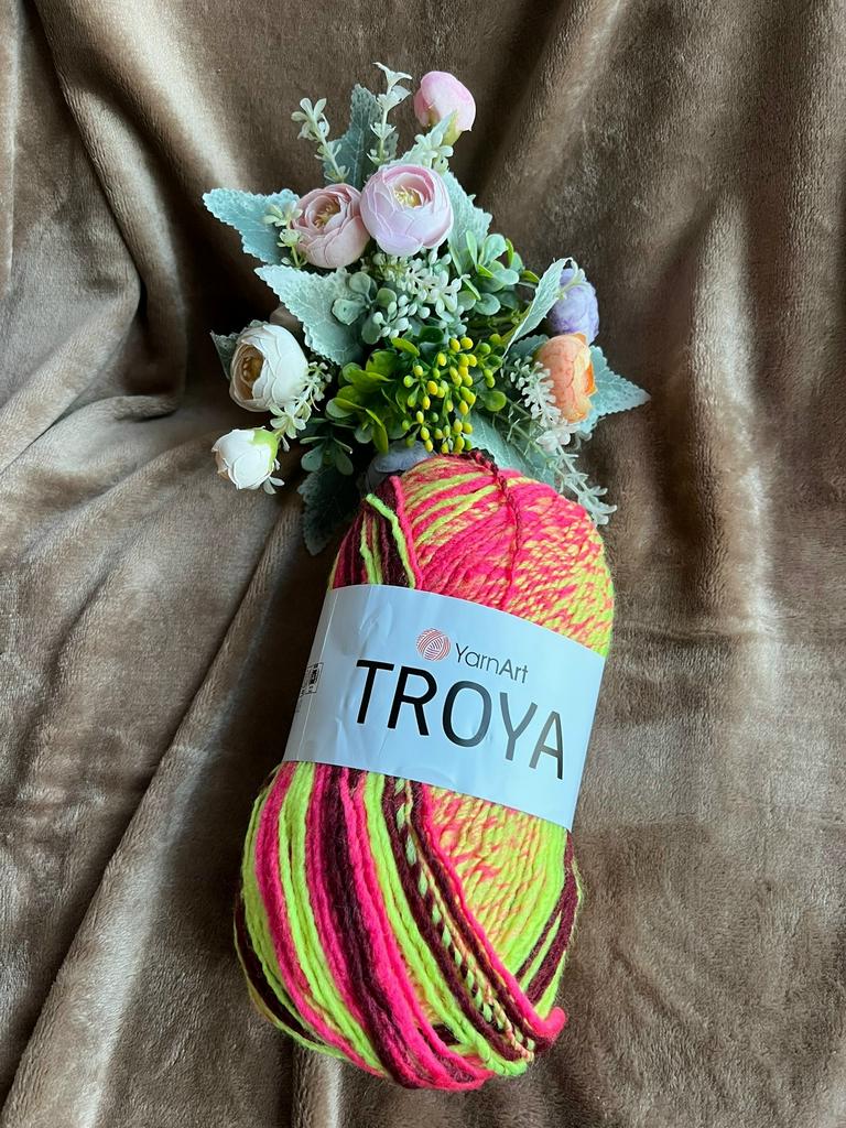 Троя YarnArt цвет 2118