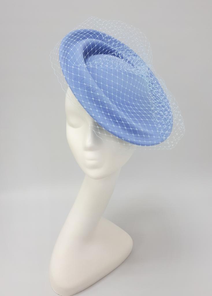 Шляпка Селена с вуалью. Цвет голубой