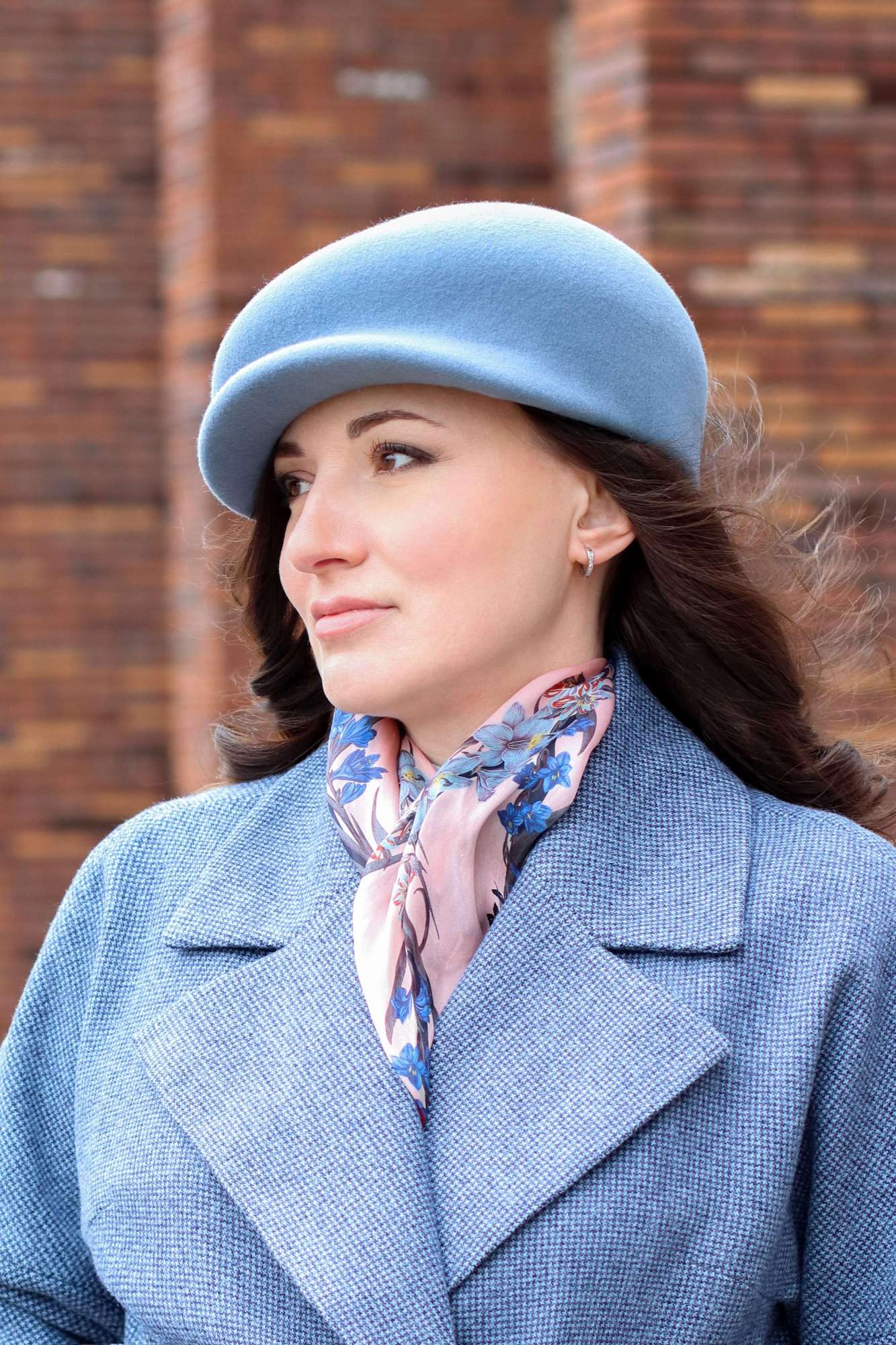 Кепка хулиганка. Цвет серо-голубой