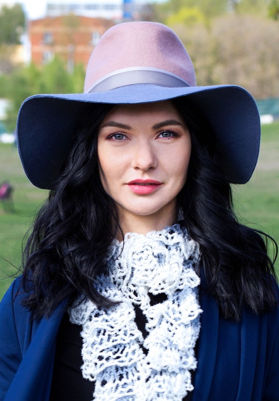 Двухцветная широкополая шляпа федора с мягкими полями