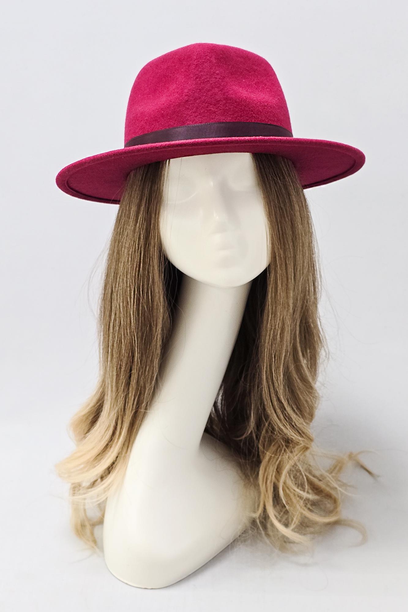 Шляпа федора Ягодная