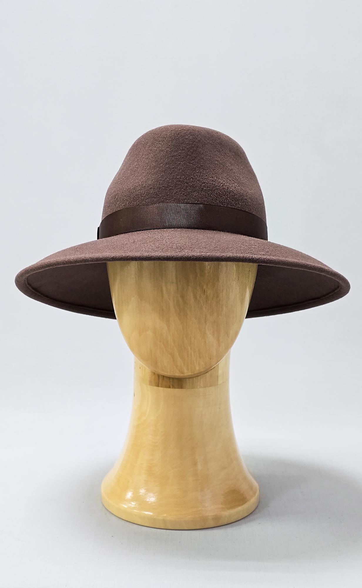 Шляпа федора. Цвет Несквик