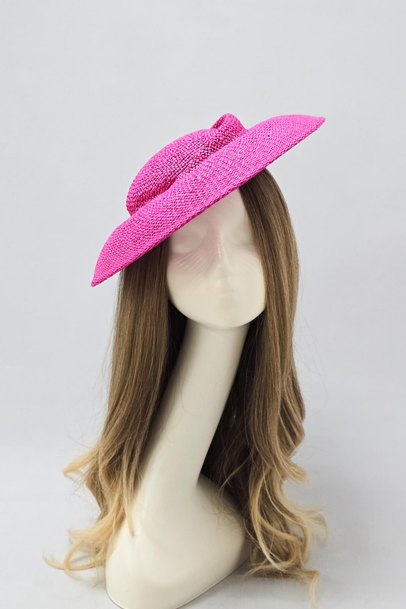 Авторская шляпа "Асьет". Цвет фуксия