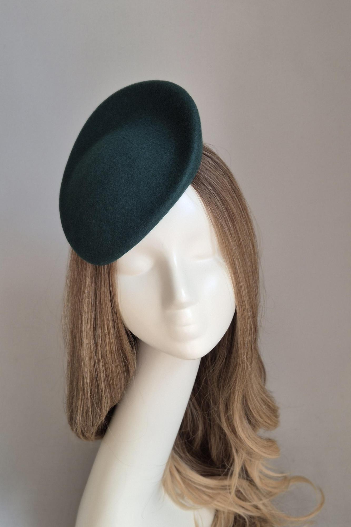 Вечерняя шляпка "Nataly". Цвет изумруд