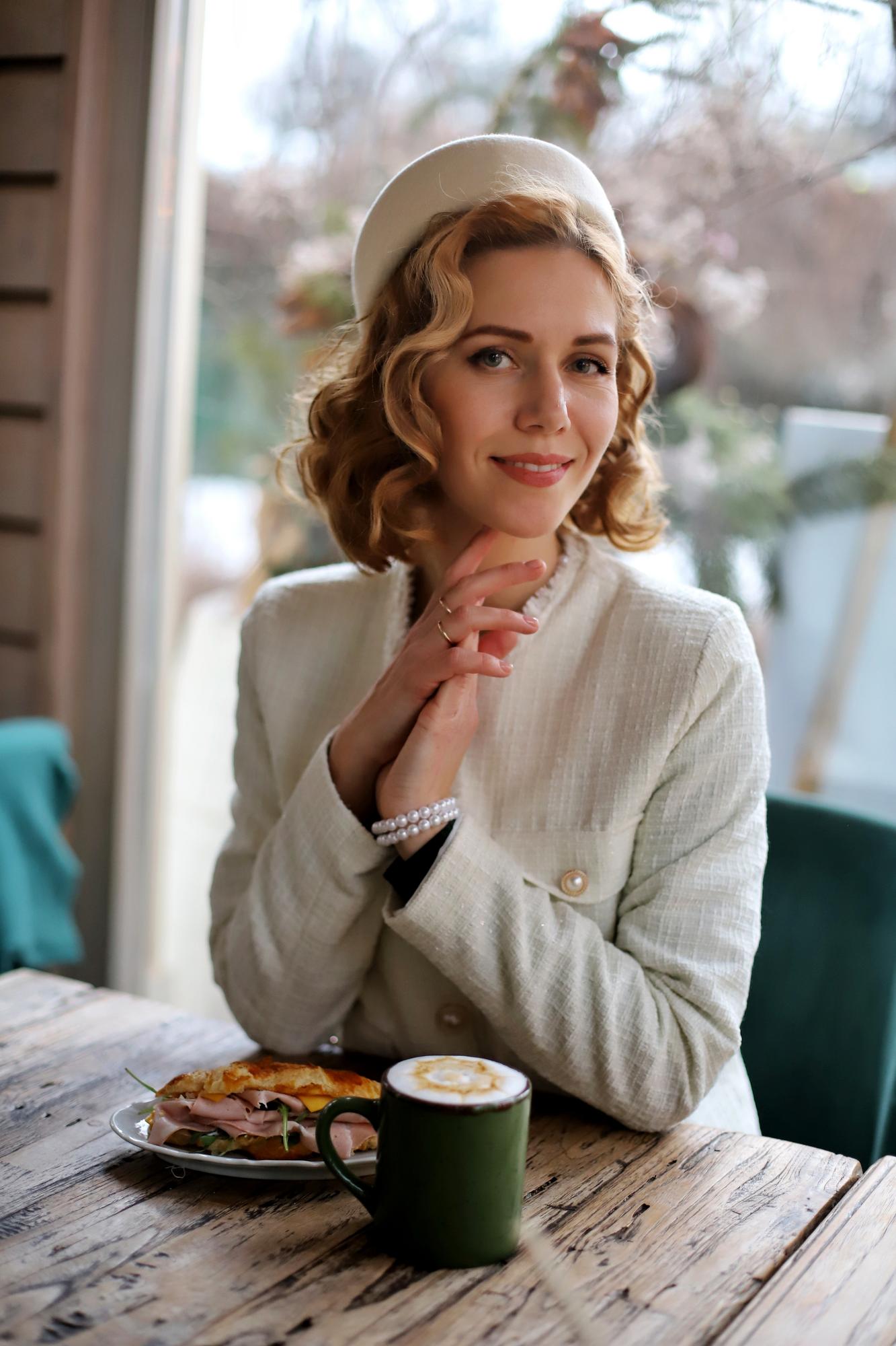 Шляпка Жаклин. Цвет молочный