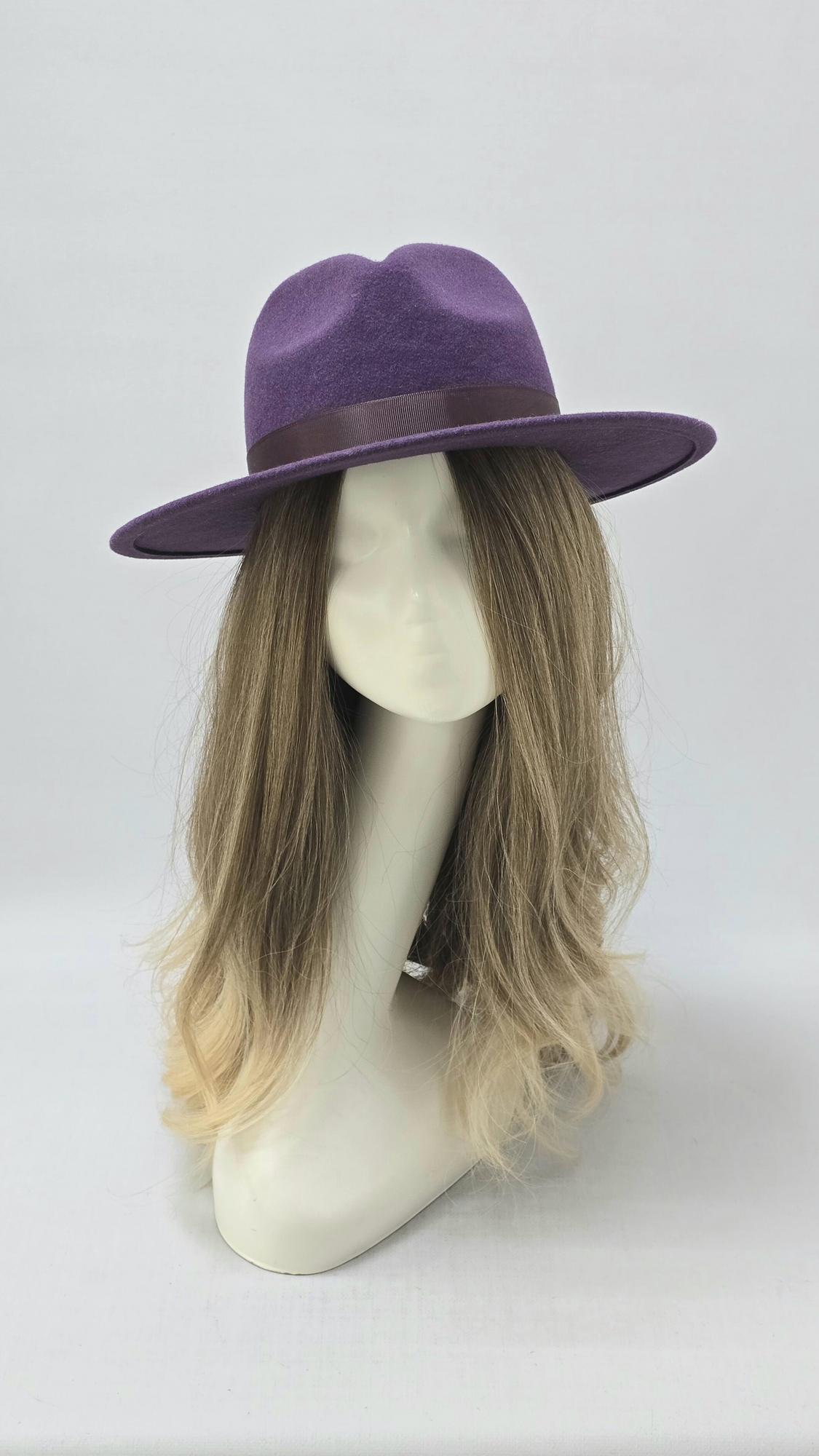 Шляпа федора. Цвет фиолетовый