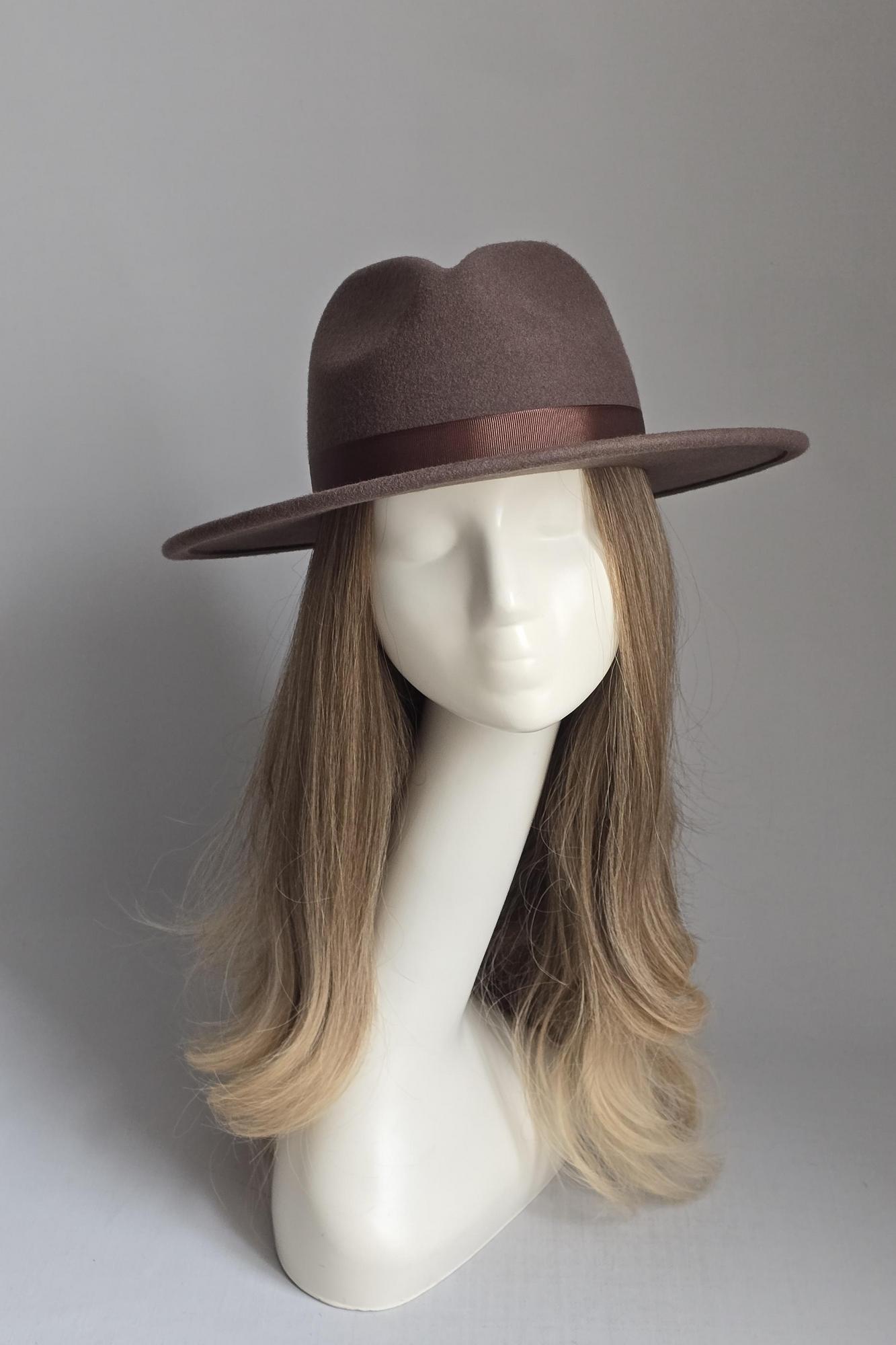 Шляпа федора остроносая. Цвет несквик