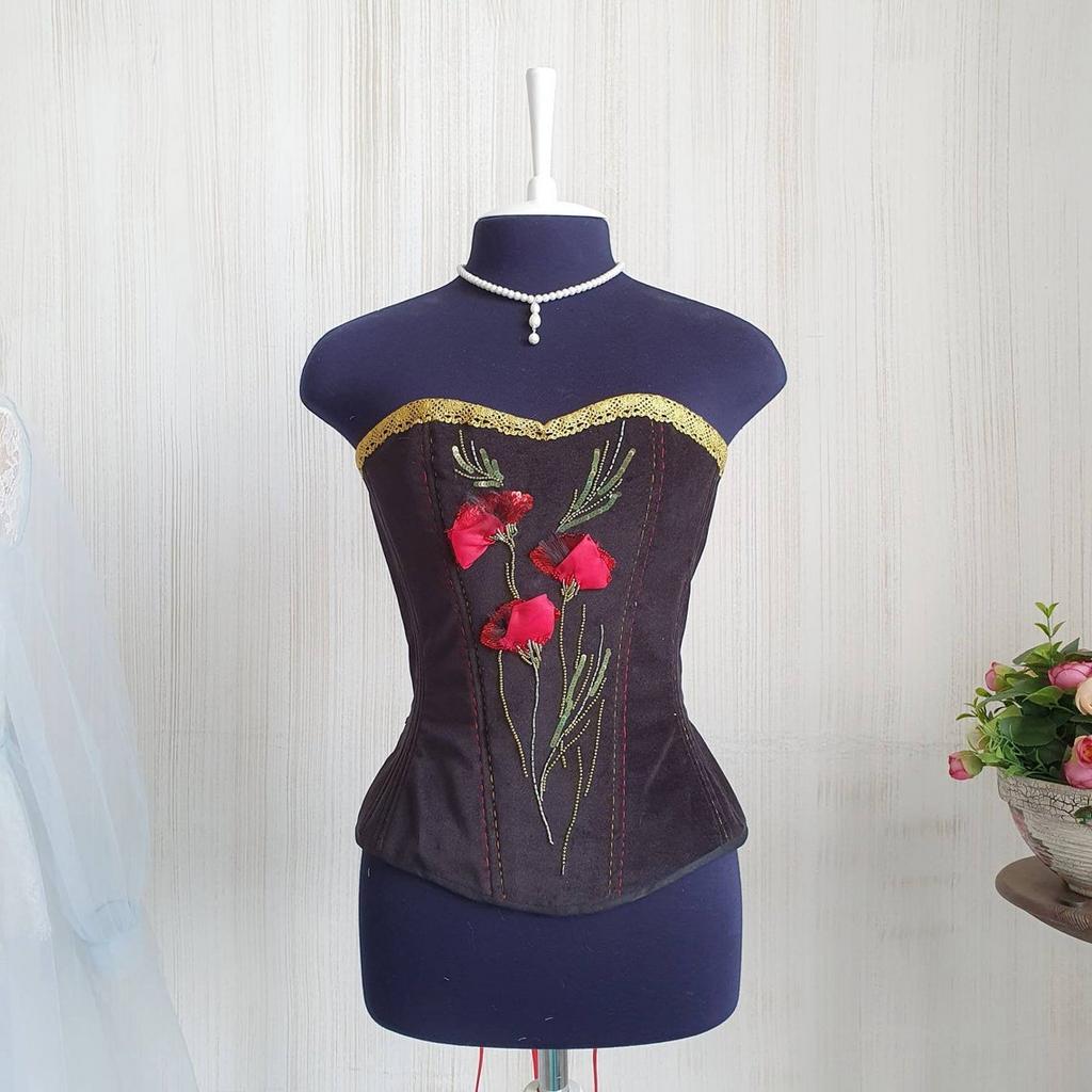 Корсет "Мак" с ручной вышивкой