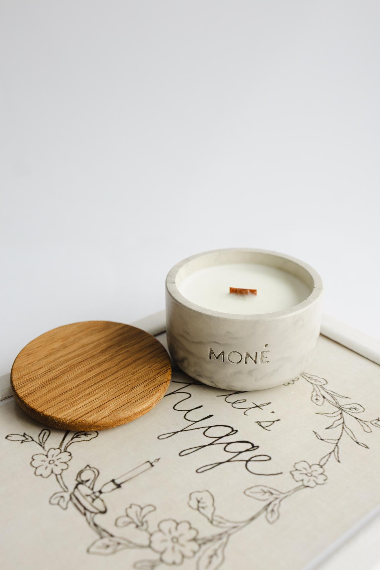 Свеча Mone маленькая
