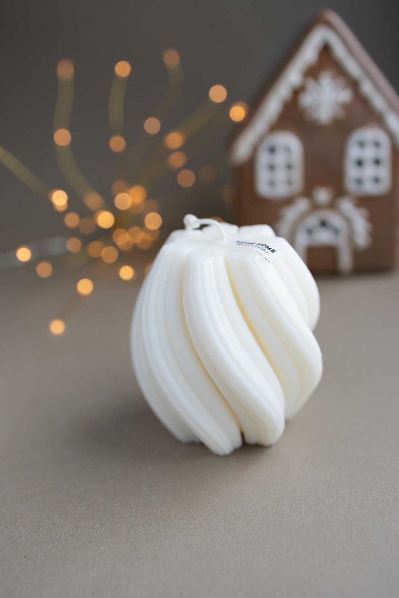 Свеча Завиток