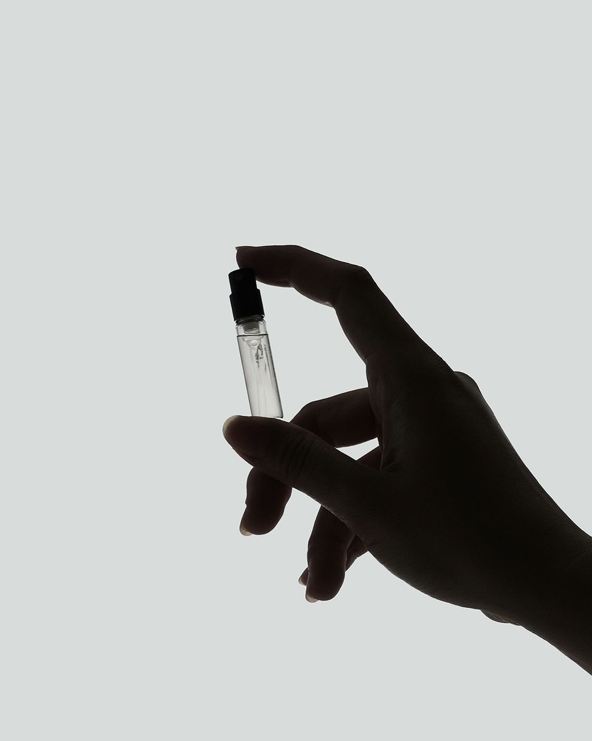 ПРОБНИК  ДУХОВ (1 МЛ) с распылителем.