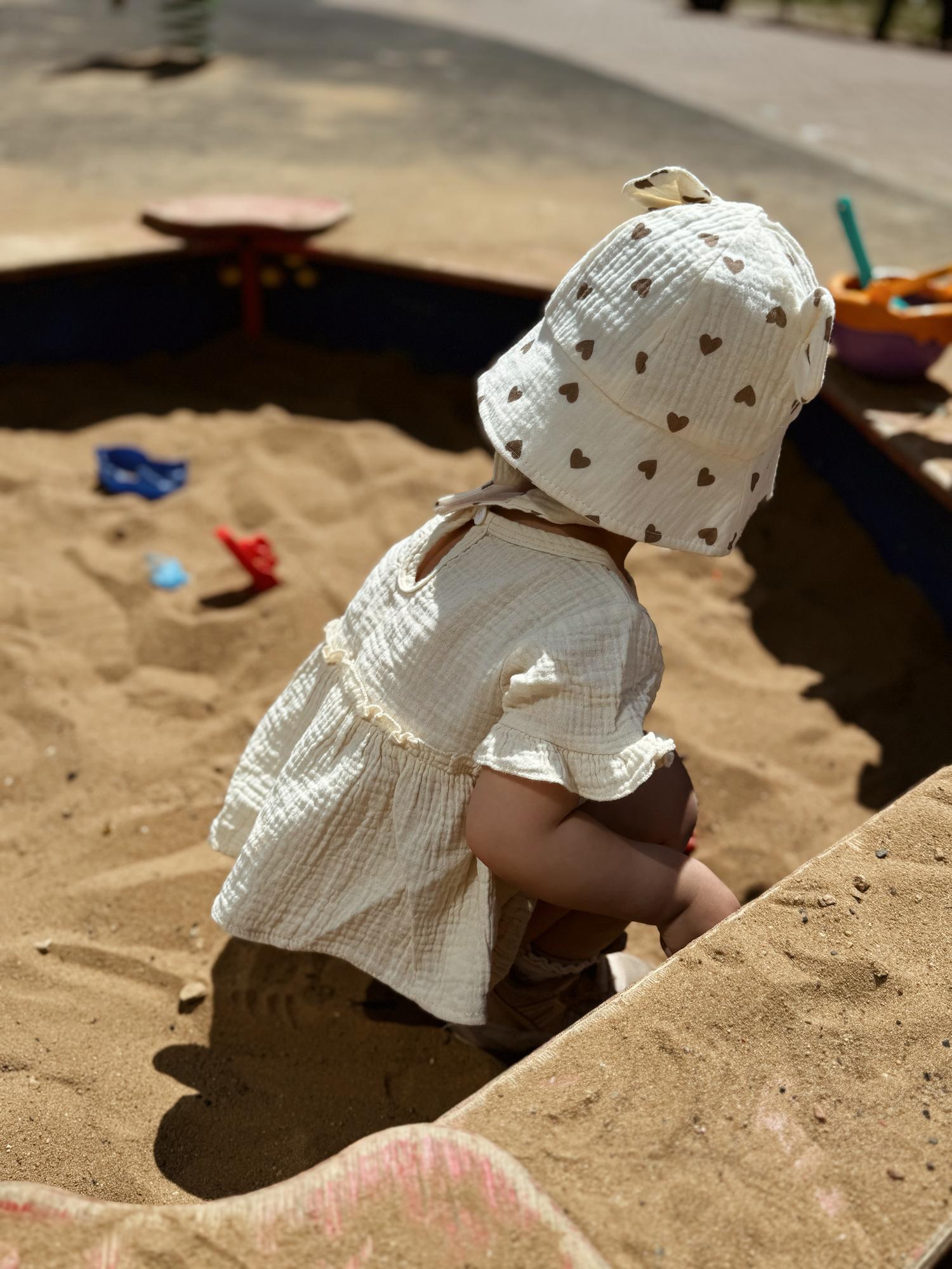 Комплект (кофта + шорты)