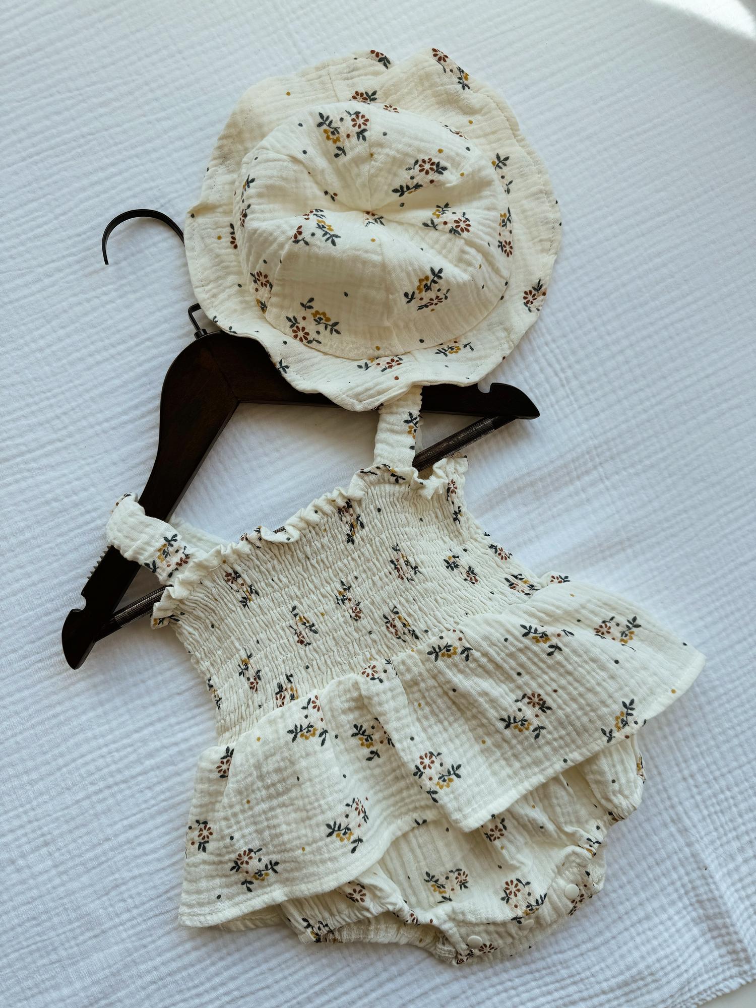 Комплект Боди c юбкой + Панама