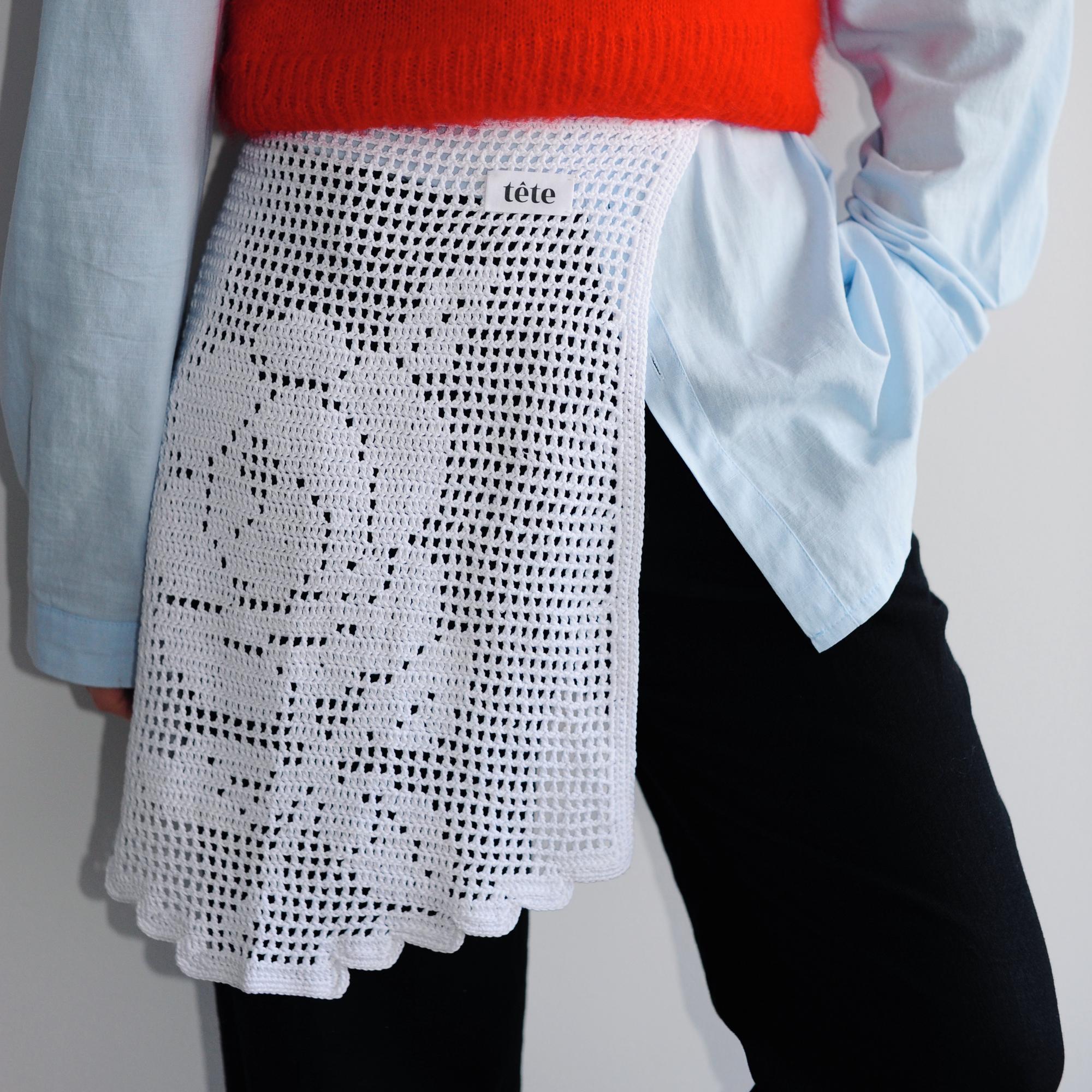 Rose apron