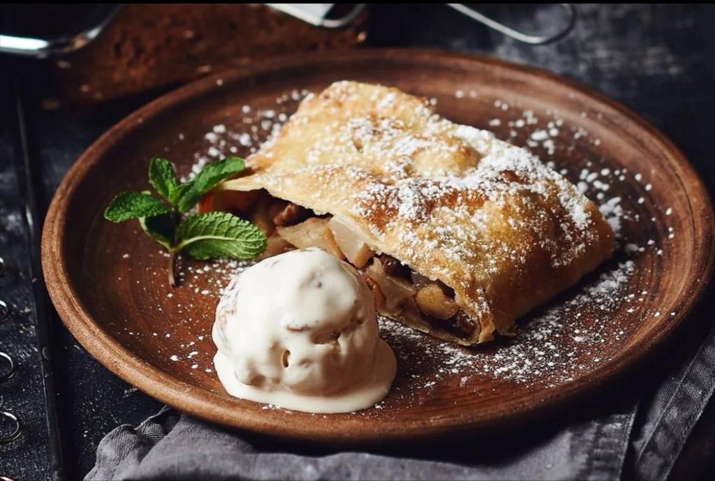 УЖИН ВЛЮБЛЕННЫХ / 14.02.26 / суббота в 18-00