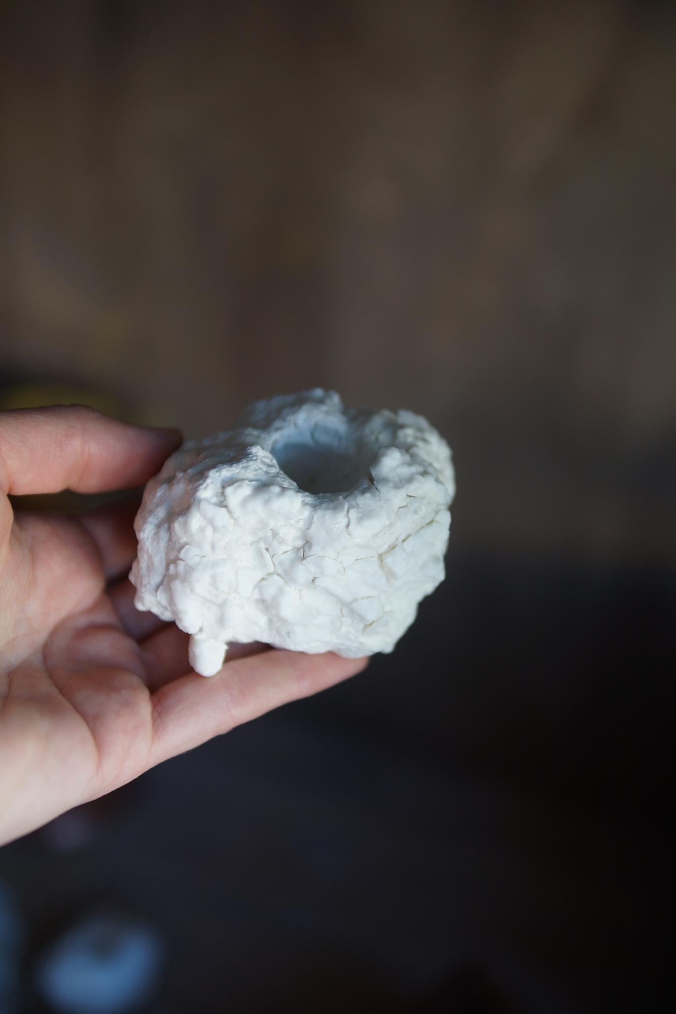 Подсвечник фарфоровый