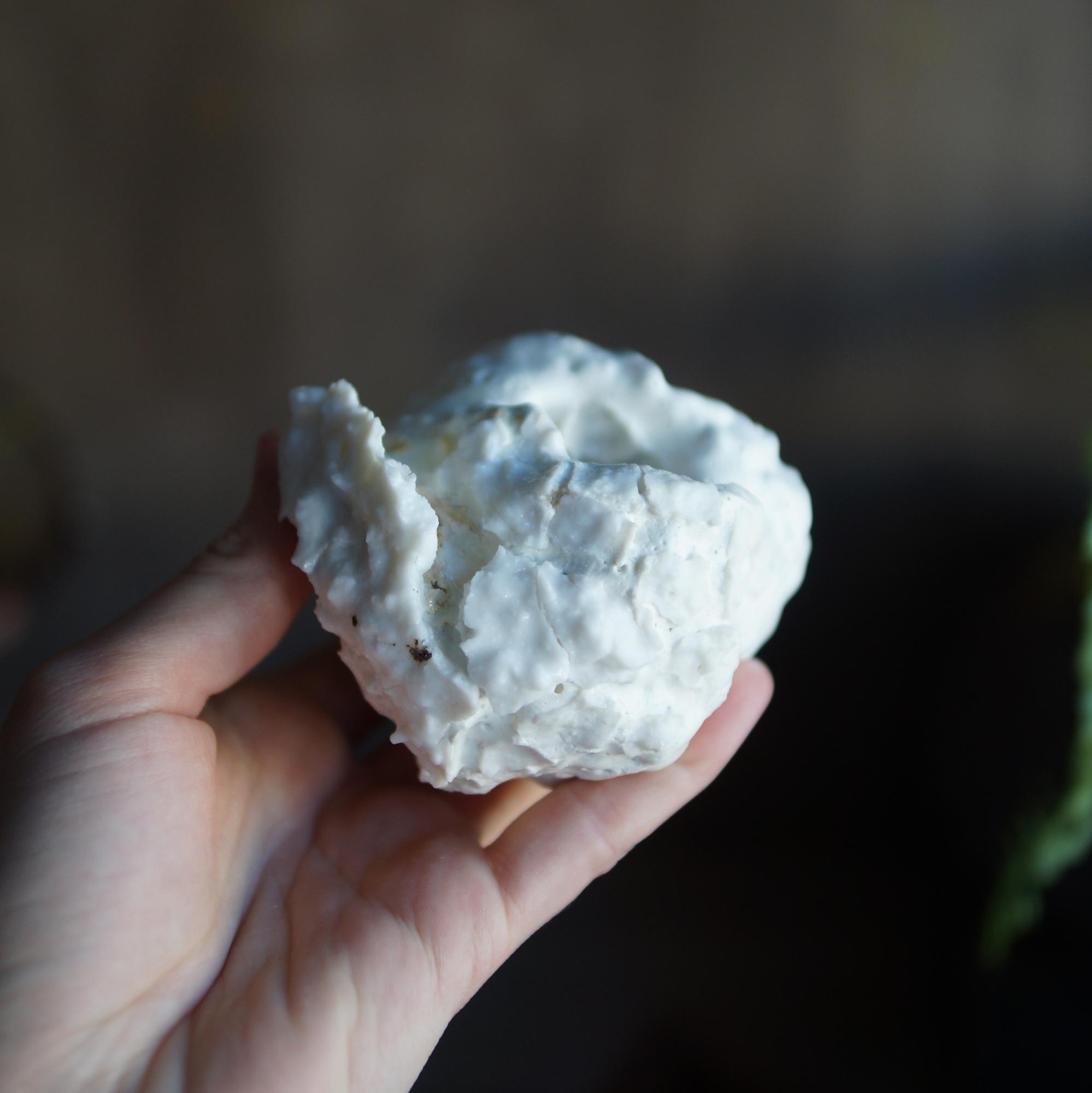 Подсвечник фарфоровый