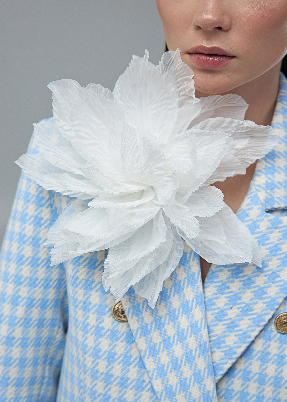 Peony plisse milky 20cm