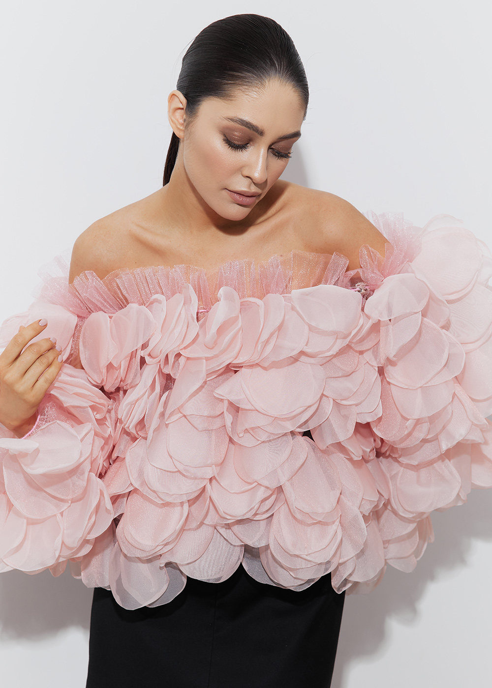 Blouse with petals pink