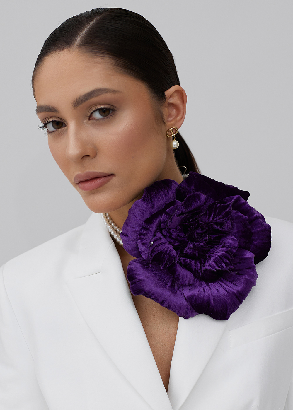 Flower of velvet amethyst 15cm