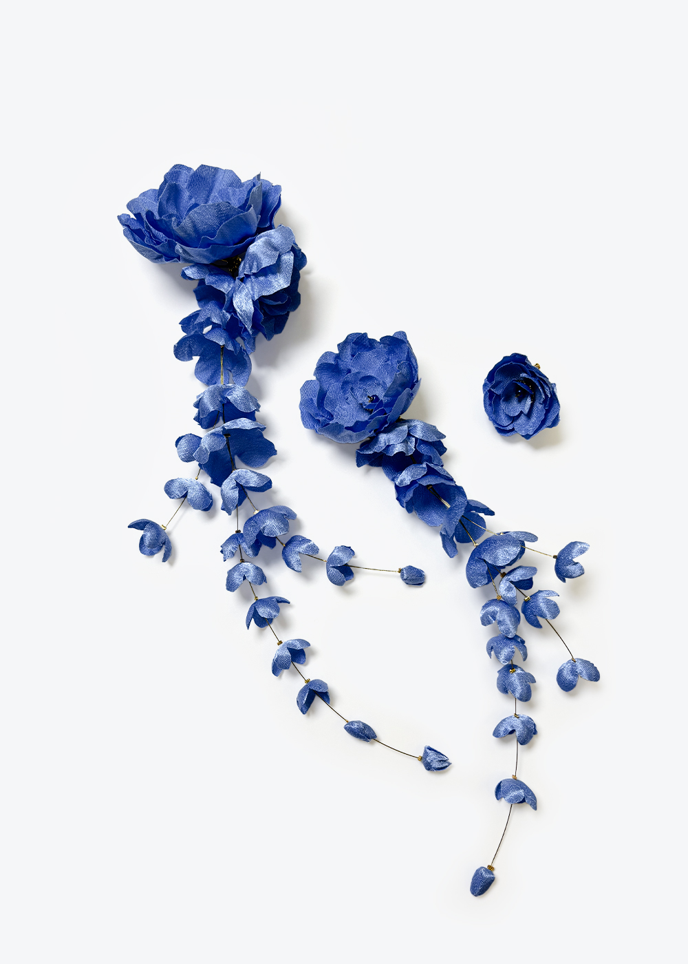 Earrings-bunch trio, blue