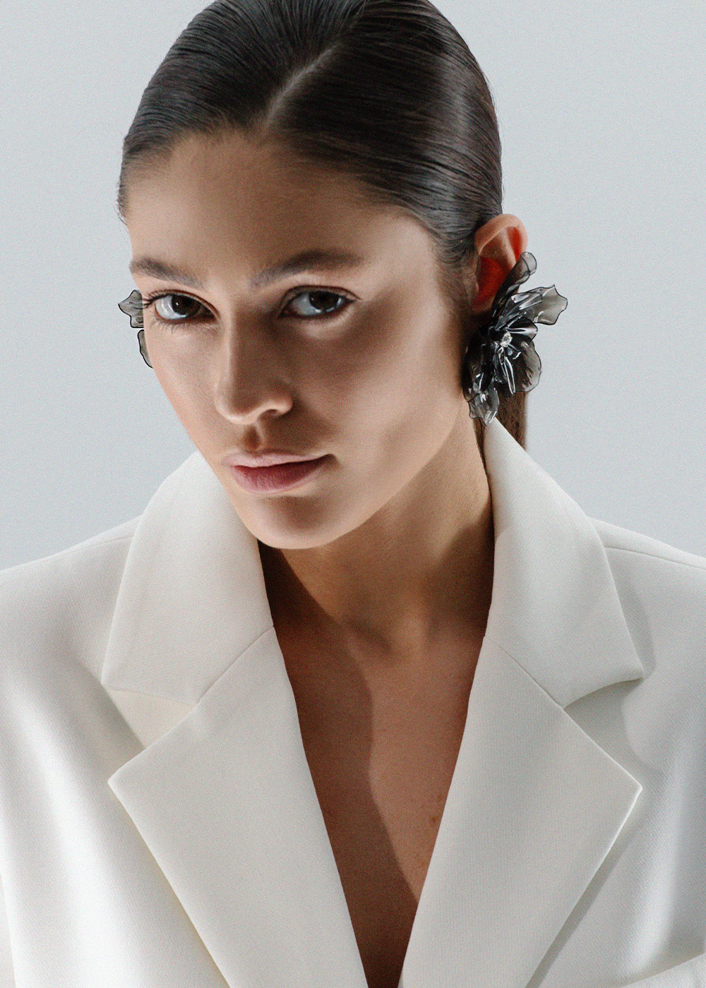 Earrings of vitral black