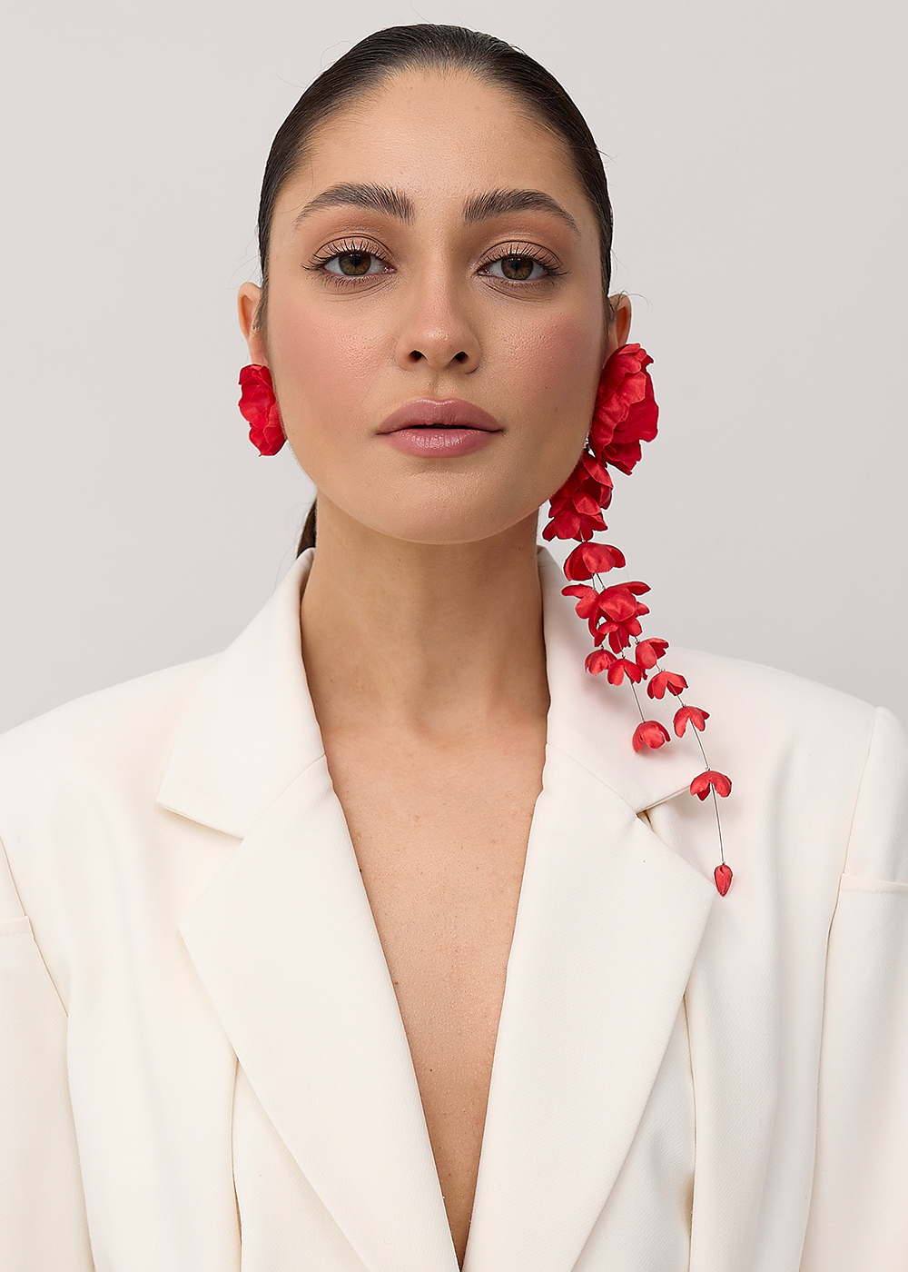 Earrings-bunch pair, red
