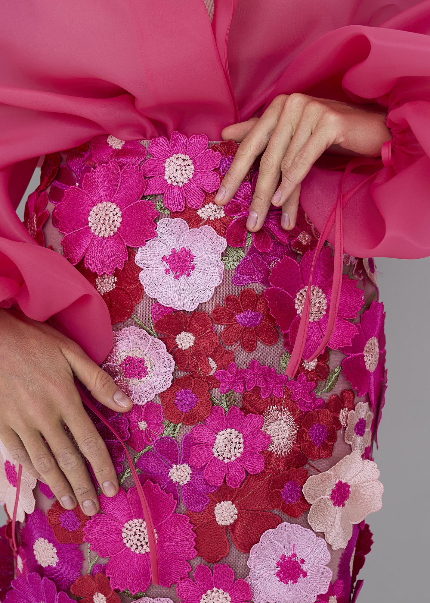 Skirt mini with flowers pink