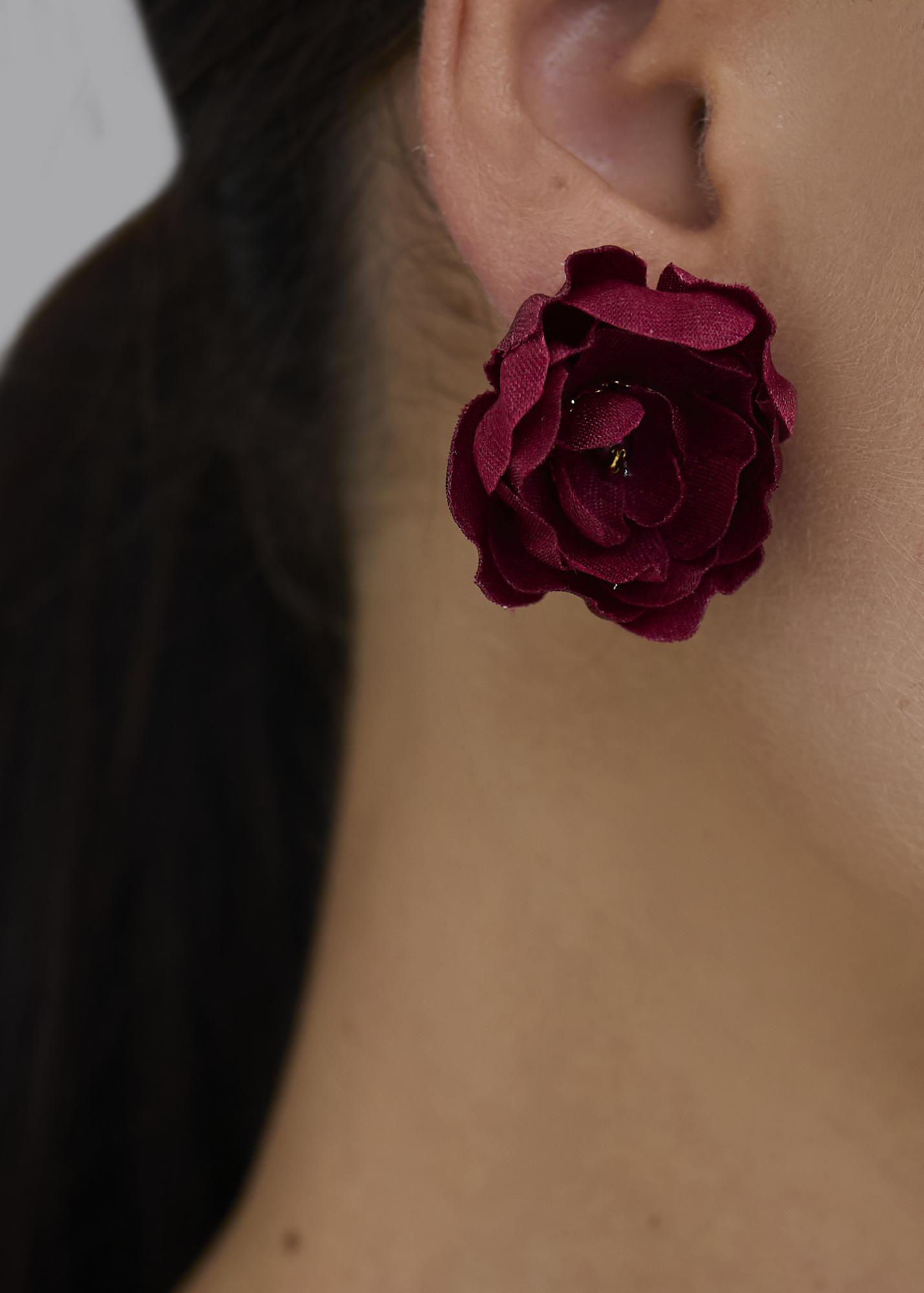 Earrings-bunch pair, burgundy